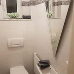 Private In Mit Grossem Garten By Interhome Apartament *