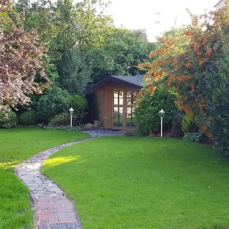 Apartament Private In Mit Grossem Garten By Interhome